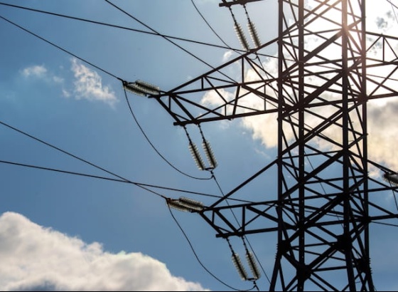 Trabalhos de conserva&ccedil;&atilde;o obrigam a corte de energia el&eacute;trica em Alcantarilha
