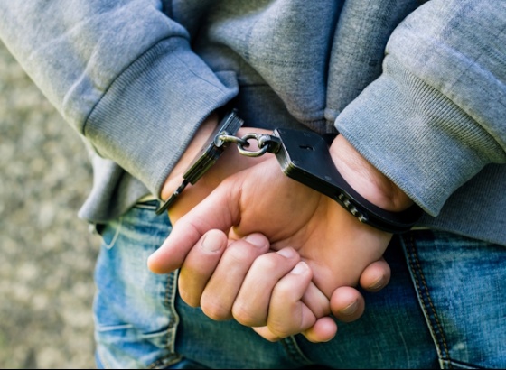 Detido suspeito de crimes de pornografia de menores em Lagoa
