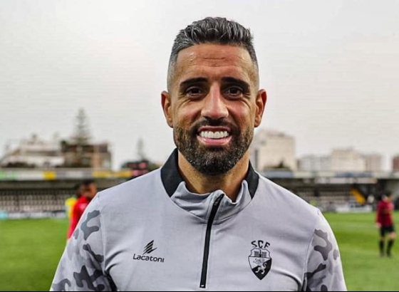 Farense anuncia sa&iacute;da do avan&ccedil;ado Marco Matias ap&oacute;s quatro &eacute;pocas