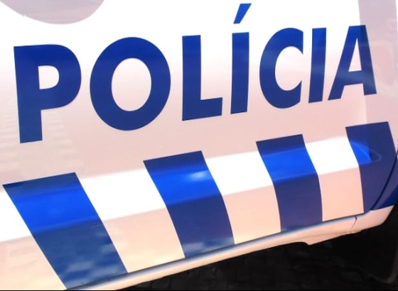 Homem detido em Portim&atilde;o por posse de arma proibida e condu&ccedil;&atilde;o com &aacute;lcool