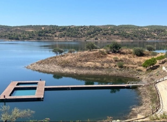 Interior algarvio tem nova &aacute;rea balnear em barragem no concelho de Castro Marim