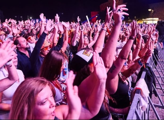 Festival F celebra m&uacute;sica e cultura em portugu&ecirc;s com mais de 60 concertos em setembro