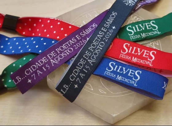 J&aacute; pode comprar pulseiras de livre-tr&acirc;nsito para a Feira Medieval de Silves