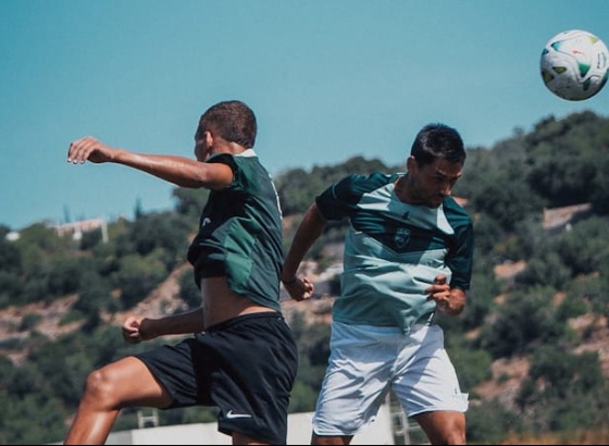 Farense e Sporting B empatam em jogo particular