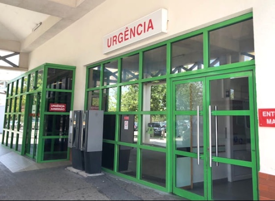Comiss&atilde;o de utentes denuncia &ldquo;situa&ccedil;&atilde;o indigna e desumana&rdquo; nas urg&ecirc;ncias de Portim&atilde;o