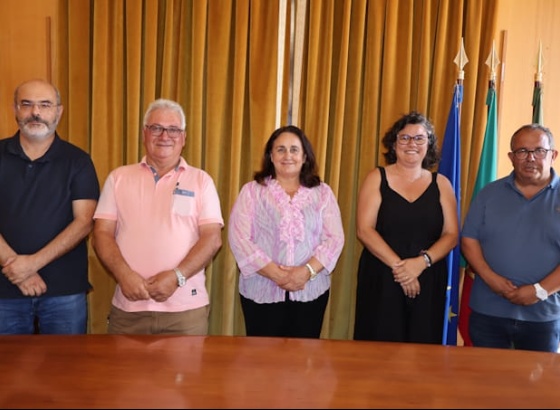 Formalizados apoios da C&acirc;mara de Vila do Bispo &agrave;s freguesias