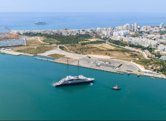 Porto de Portim&atilde;o regista recorde de passageiros