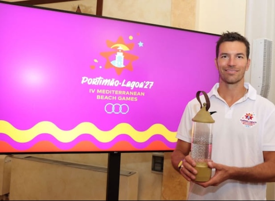Um farol orientar&aacute; a viagem rumo aos Jogos do Mediterr&acirc;neo de Praia Portim&atilde;o-Lagoa