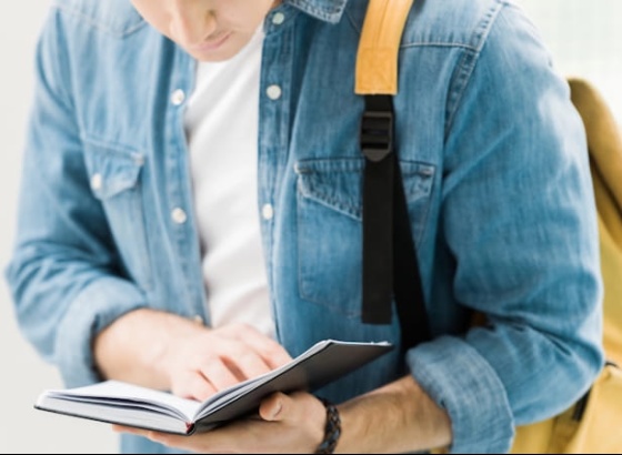At&eacute; 30 de setembro, pode concorrer &agrave;s bolsas de estudo da C&acirc;mara de Lagos