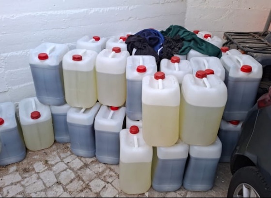 Nove detidos e apreendidos 100 jerricans de combust&iacute;vel em Albufeira