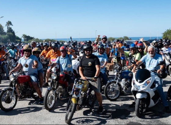Encontro de Motorizadas Antigas na Guia angaria 4.782 euros para os Bombeiros de Albufeira