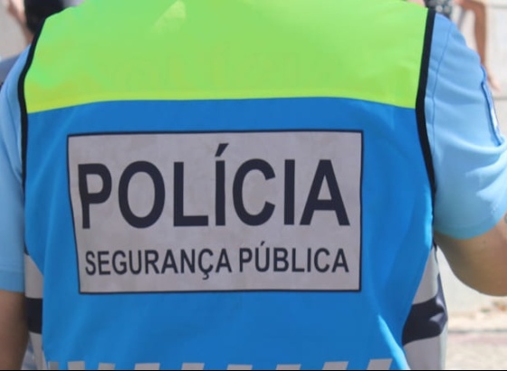 Pol&iacute;cias promovem &laquo;a&ccedil;&atilde;o de luta&raquo; em Faro por melhores condi&ccedil;&otilde;es e seguran&ccedil;a p&uacute;blica