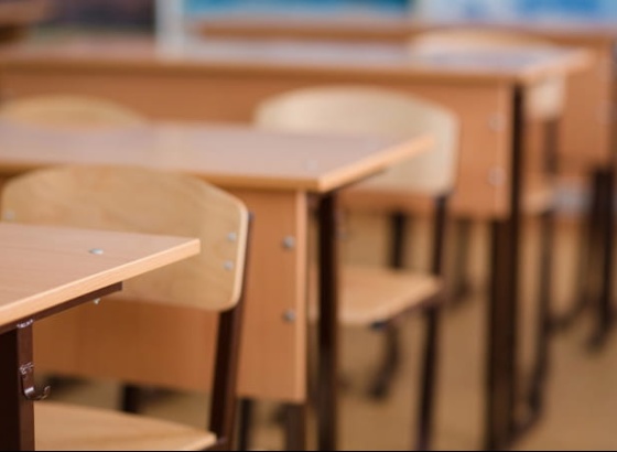 Assistentes operacionais das escolas de Albufeira protestam contra sobrecarga de trabalho