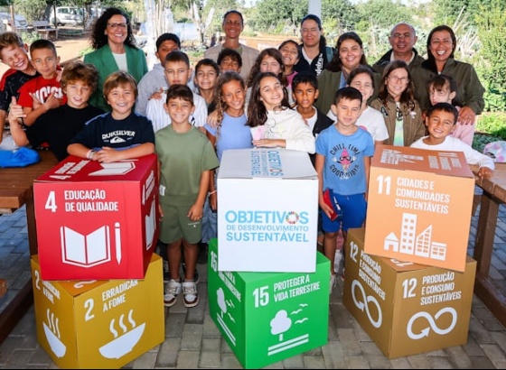 Alunos de Albufeira foram &agrave; horta descobrir como &eacute; que os alimentos chegam &agrave; mesa