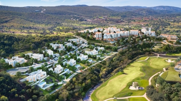 Estudo da Ualg aponta que empreendimento Ombria Resort no concelho de Loulé possa render mais de 150 milhões ao Estado