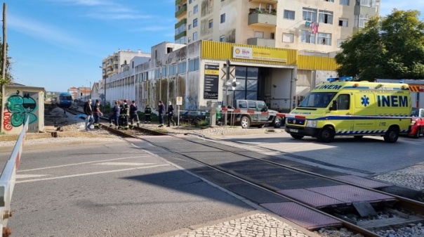 Atropelamento mortal junto a passagem de nível em Portimão
