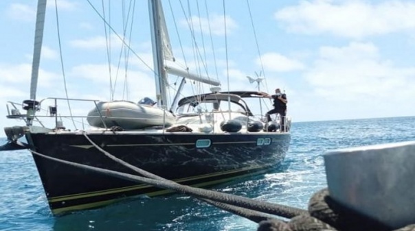 Prisão preventiva para casal que tinha 118 quilos de haxixe em veleiro ao largo de Vilamoura