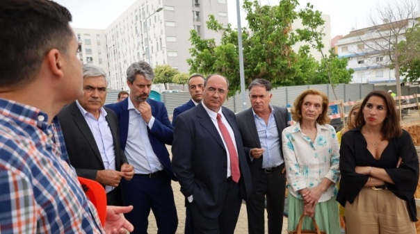 Município de Faro assinou contratos para novas habitações no concelho 
