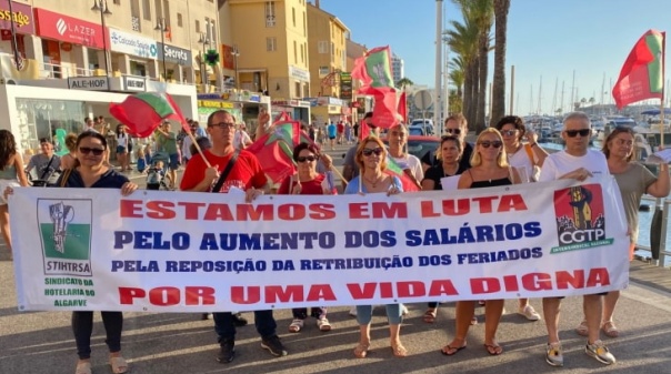 Sindicato da Hotelaria do Algarve promoveu ação na Marina de Vilamoura