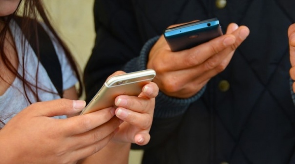 Uma semana sem o smartphone: o que fariam os jovens?