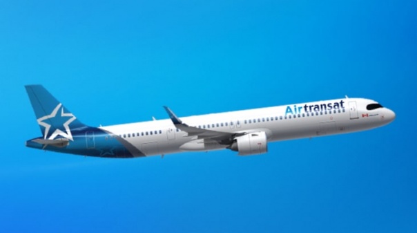 Avião da Air Transat aterrou de emergência no aeroporto de Faro
