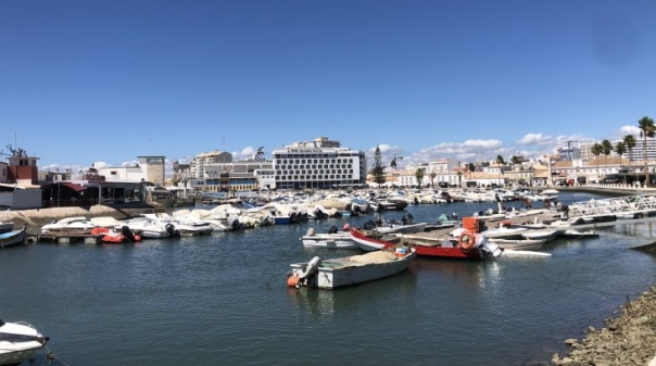 Apesar do aumento da receita, PS critica Orçamento da Câmara de Faro por ser "mais do mesmo"