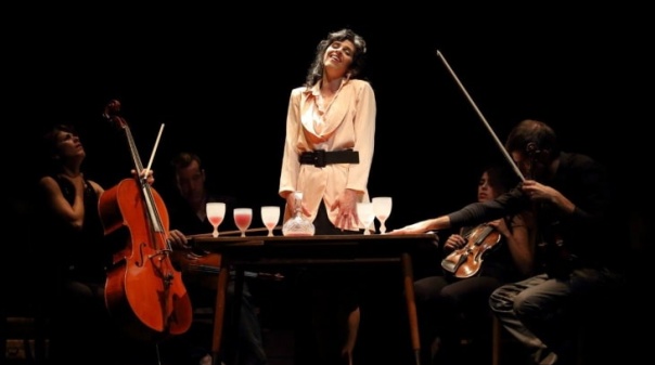 Ópera “Cinco Formas de Morrer de Amor” sobe ao palco do Teatro Municipal de Portimão