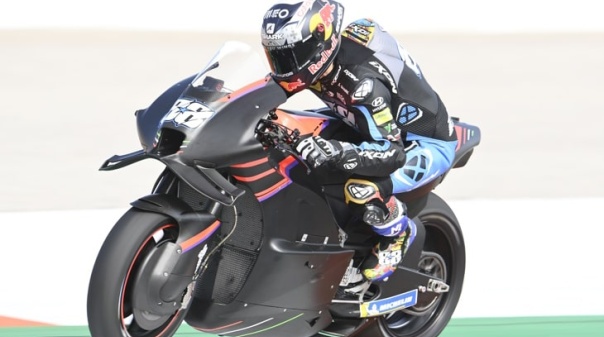Grande Prémio de Portugal: Miguel Oliveira satisfeito apesar de travagem falhada no final