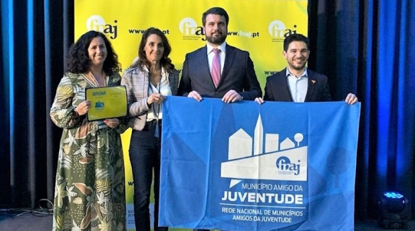 Selo Municipal Amigo da Juventude de Portimão é 5 Estrelas