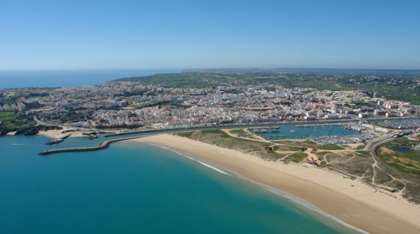 Algarve com mais de metade dos municípios que assumiram áreas da Docapesca 