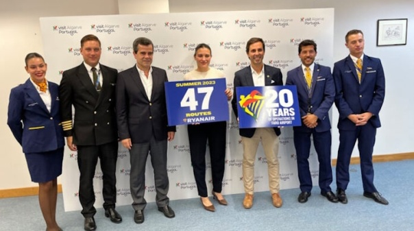 Ryanair planeia operar mais de 520 voos por semana de/para Faro este verão