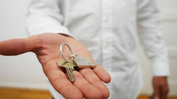 Preço das casas para arrendar no Algarve desceu 0,5% em maio