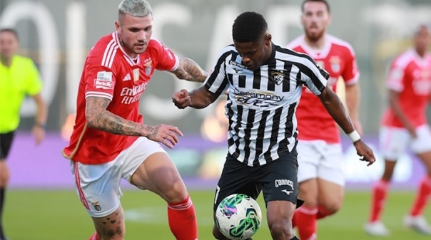 Derrota com o Benfica deixa Portimonense na zona de descida 