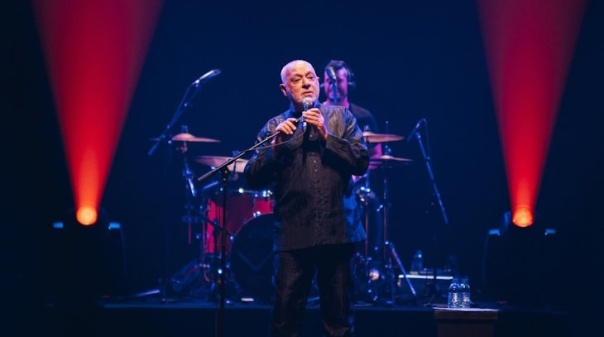 Município de Silves inicia programa de comemorações do 50 anos do 25 de Abril com Paulo de Carvalho 