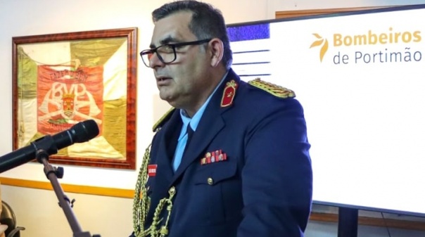 Luís Mestre tomou posse como comandante dos bombeiros voluntários de Portimão