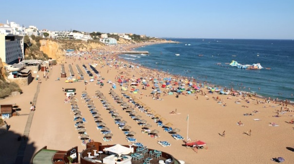 Albufeira quer ser o melhor destino turístico de sol e mar em Portugal