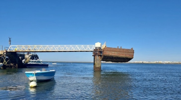 Cais de embarque da ilha da Armona esteve várias horas inoperacional 