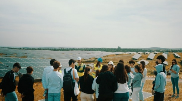 Estudantes visitaram parque solar do Viçoso em Alcoutim