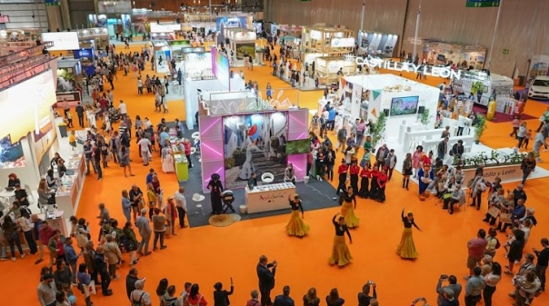 Município de Albufeira na Expovacaciones para promover "destino de emoções"