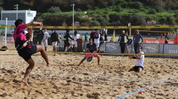 Elite mundial do ténis de praia competiu em Albufeira 