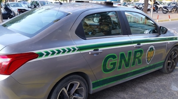 GNR apreende 13.700 cigarros em operação de fiscalização