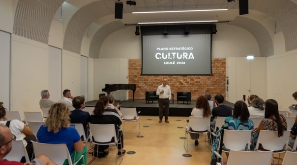Plano Estratégico de Cultura de Loulé 2034 quer ouvir mais pessoas 