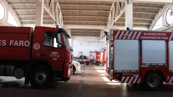 Sindicato dos Bombeiros congratula-se por Sapadores de Faro já terem água quente
