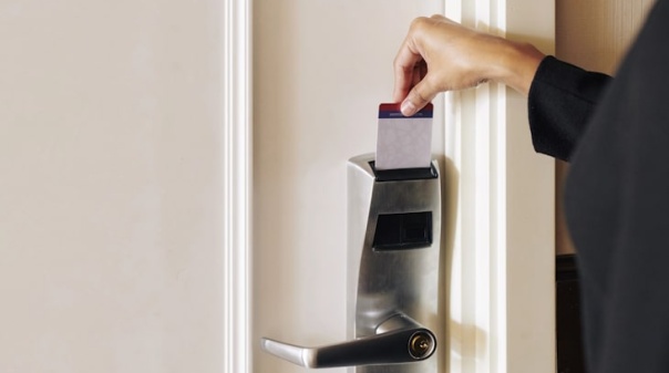 Há 50 vagas de emprego na hotelaria em Lagos