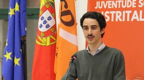 Lacobrigense João Campos é o novo presidente da JSD/Algarve