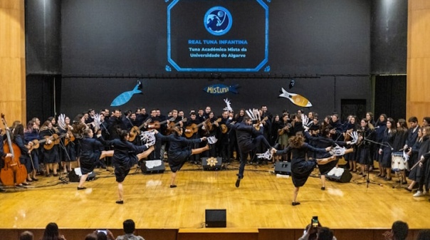 Real Tuna Infantina celebra 30 anos com espetáculo em Faro