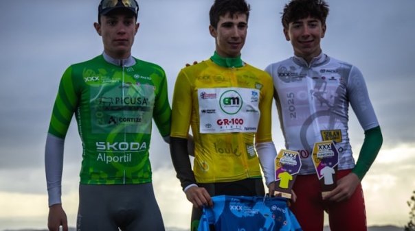Volta ao Concelho de Loulé de Juniores com novo camisola amarela 