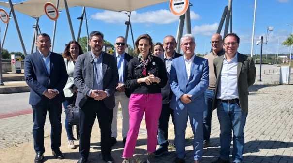 Socialistas algarvios lamentam que "dezenas de automobilistas continuem a parar na fronteira e a pagar portagem"