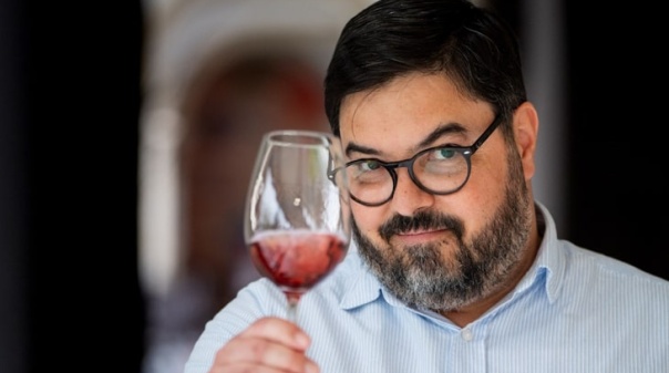 Vinhos do Algarve documentados em novo guia da especialidade