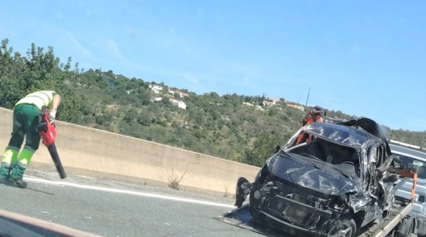 Despiste na Via do Infante com quatro feridos